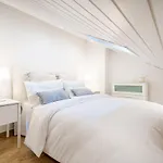 Apartman Charming Apartment-1 Minute To The *