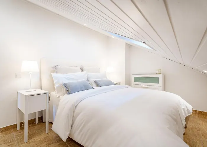 Appartement Charming Apartment-1 Minute To The *