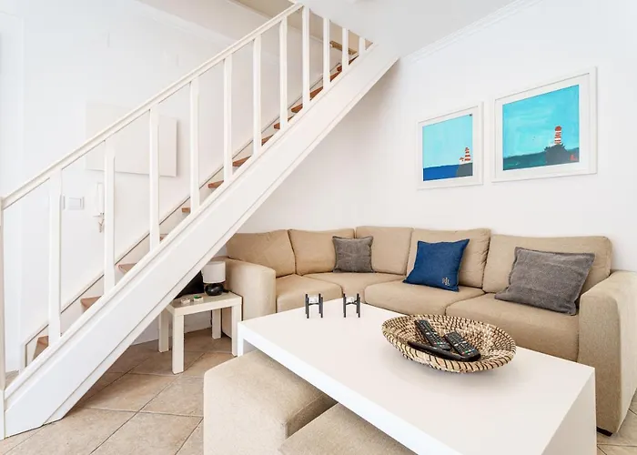 Charming Apartment-1 Minute To The Appartement Nazaré