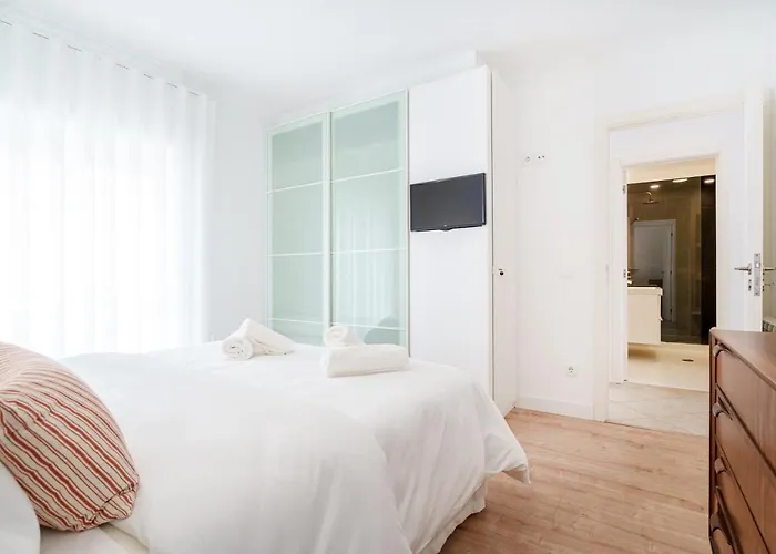 Charming Apartment-1 Minute To The Appartement Nazaré