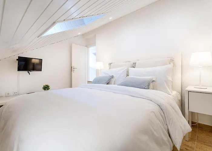 Charming Apartment-1 Minute To The Appartement